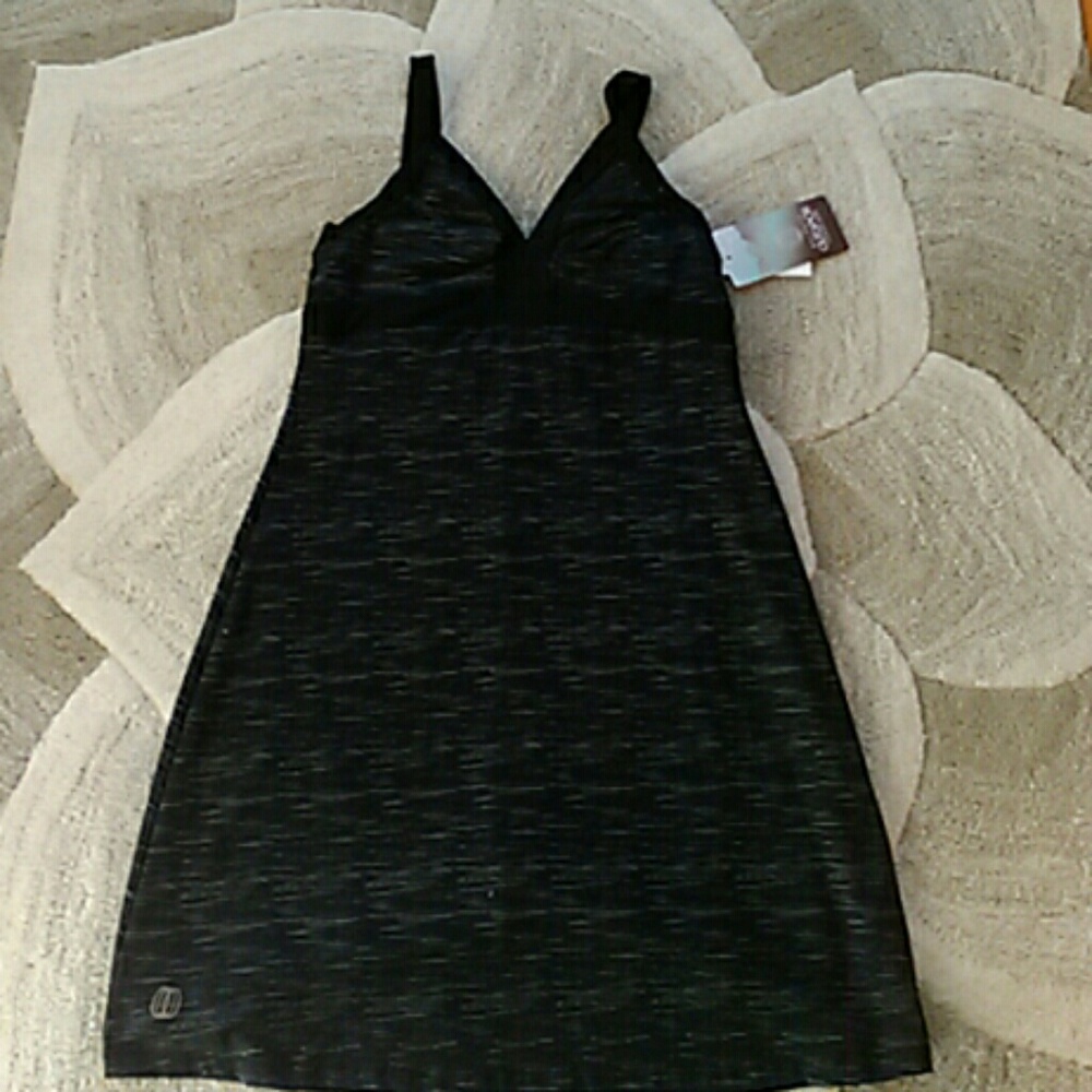 Marika black/grey sleeveless dress